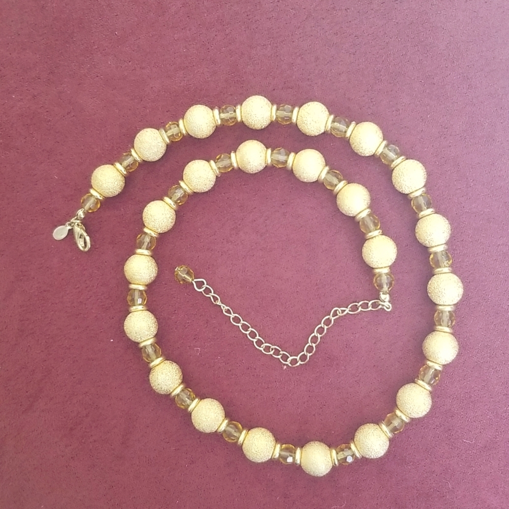 Premier Designs gold-toned Beaded Necklace